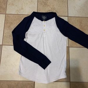 American Eagle Henley
